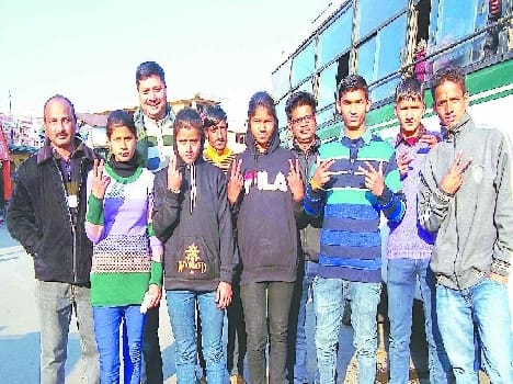 The national athletics team left the competition